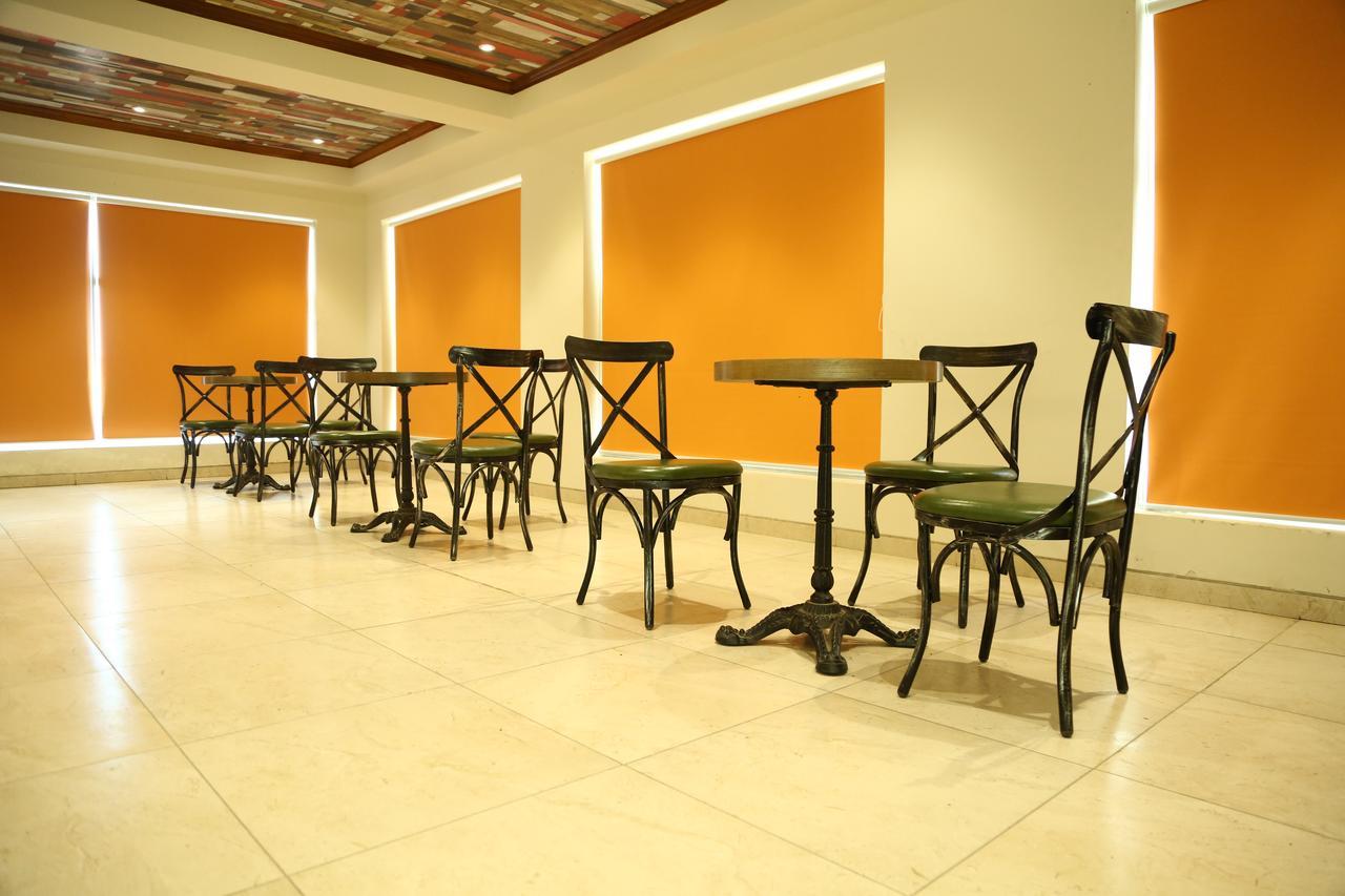 Vrindāvan Home-Like Infinity Resort المظهر الخارجي الصورة